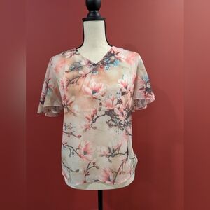 Floral V-Neck Chiffon Top